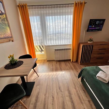 Widokowy Apartament - Pokoje Goscinne Banska Wyzna Экстерьер фото