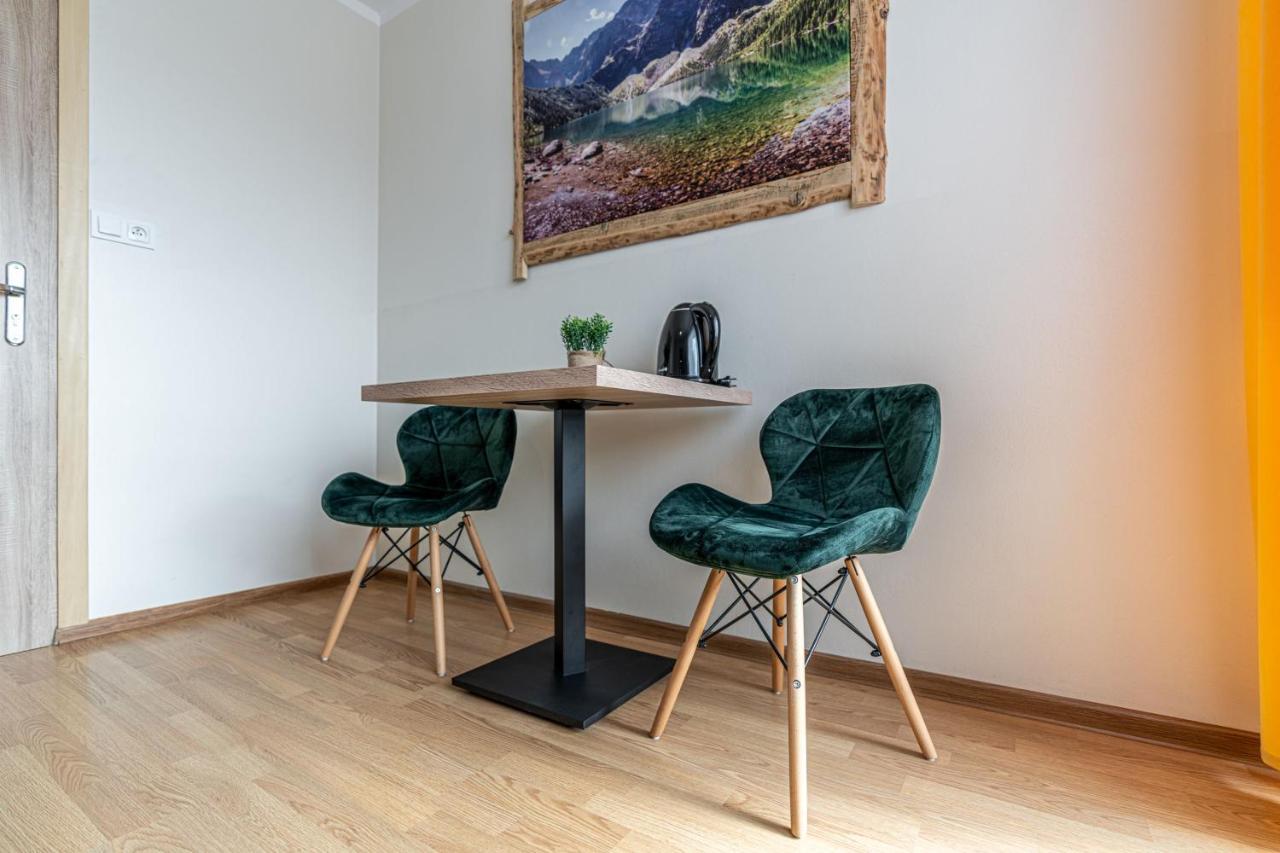 Widokowy Apartament - Pokoje Goscinne Banska Wyzna Экстерьер фото