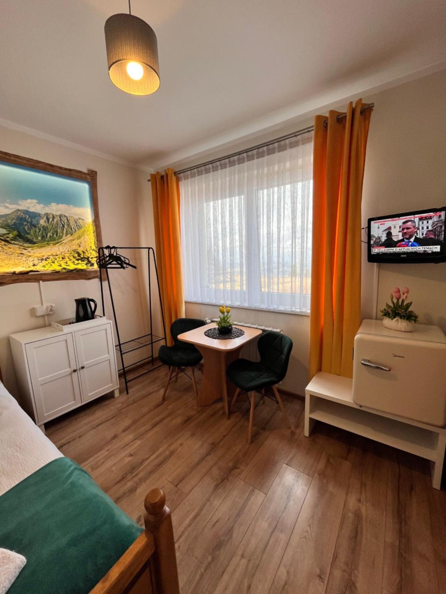 Widokowy Apartament - Pokoje Goscinne Banska Wyzna Экстерьер фото
