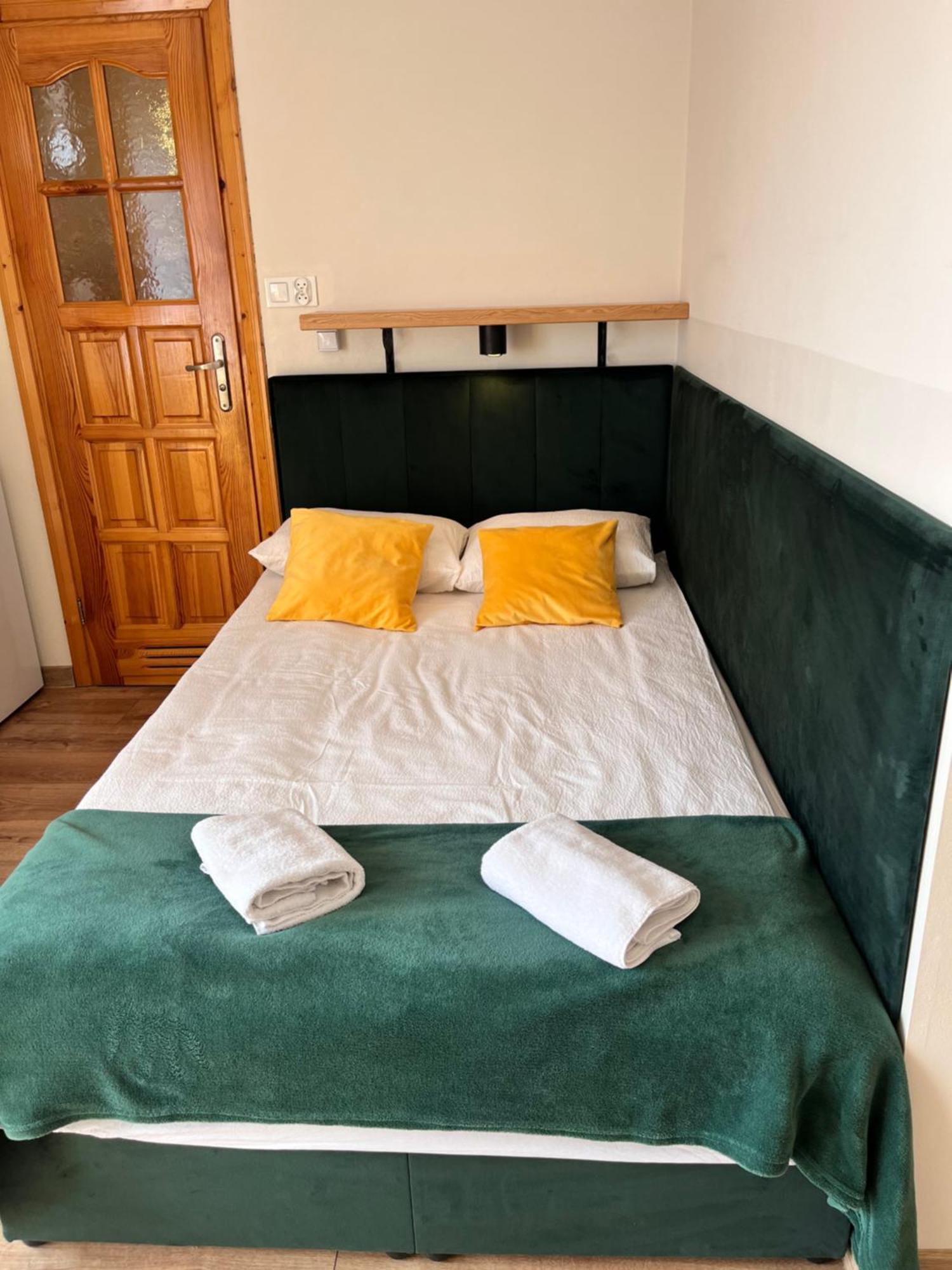 Widokowy Apartament - Pokoje Goscinne Banska Wyzna Экстерьер фото